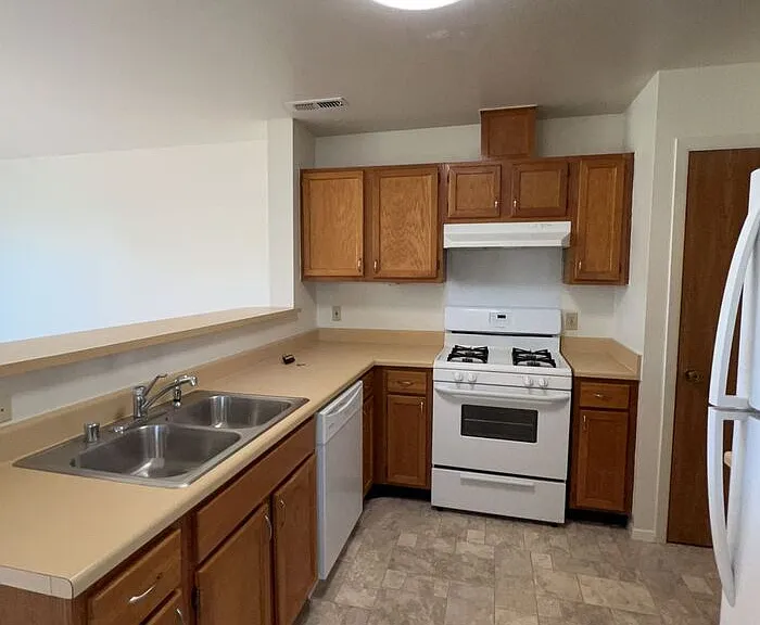 342 Sacajawea Ct — Photo 4