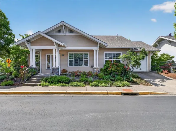 846 Stony Point, Ashland, OR 97520
