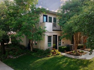 7333 Valley View Ln #301, Dallas, TX 75240