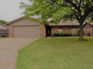 4611 SE Caber Cir, Lawton, OK 73501