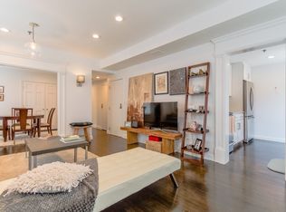 6 Clarendon St APT 201, Boston, MA 02116