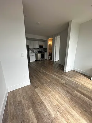 Rented by BRICK & GALO REALTY CORP | media 9