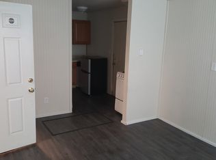 1014 Park St #A, South Roxana, IL 62087