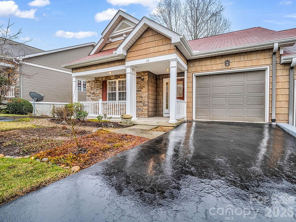 1st image of 25 Coldwater Ln