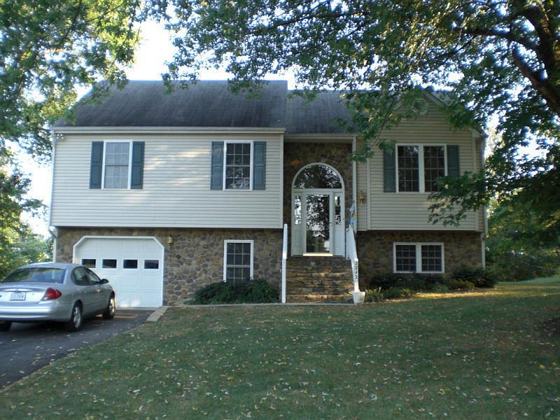 1st image of 2242 Mount Regis Dr