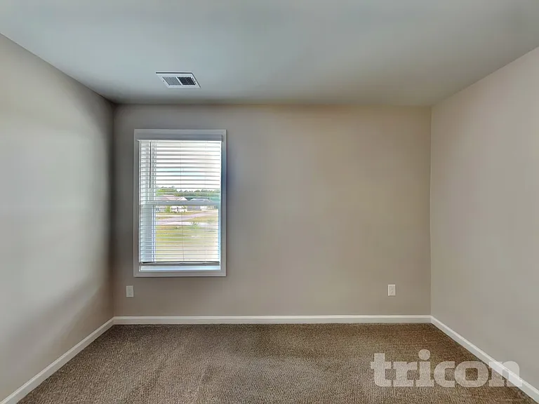 20 Evergreen Ln — Photo 10