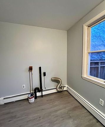 5th image of 12 King St #2