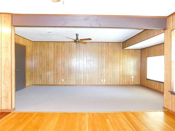 5th image of 813 Harbor Dr