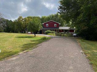 110 County Road 110 N, Mound, MN 55364