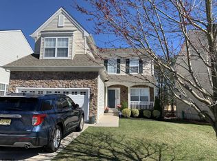 278 Deerfield Dr, Mays Landing, NJ 08330