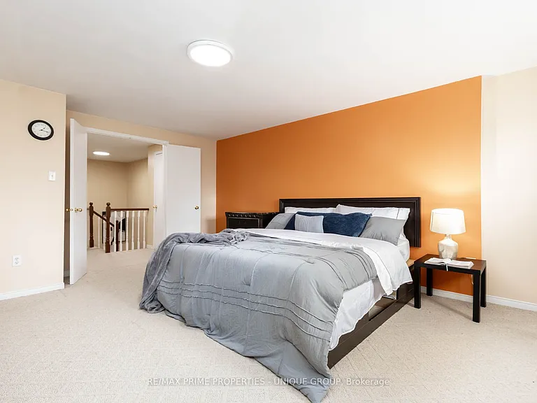 25 Pine Gate Pl — Photo 22