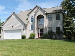 4 Patriots Way, Southwick, MA 01077