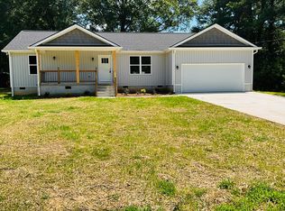 3231 Fields Dr, Rocky Face, GA 30740
