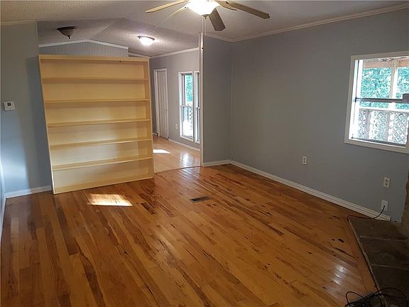 5th image of 13046 Douglas Cir