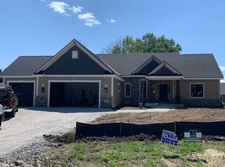 2 Fennimore Lane, muskego, WI 53150