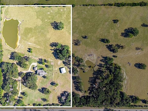 2nd image of 11631 Hiram Rd