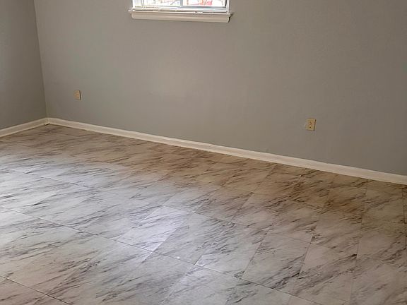 4th image of 4010 Hampden St APT 104