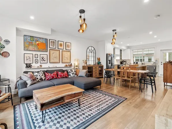 145641 Winter Cres #9, Surrey, BC V4P 0E3