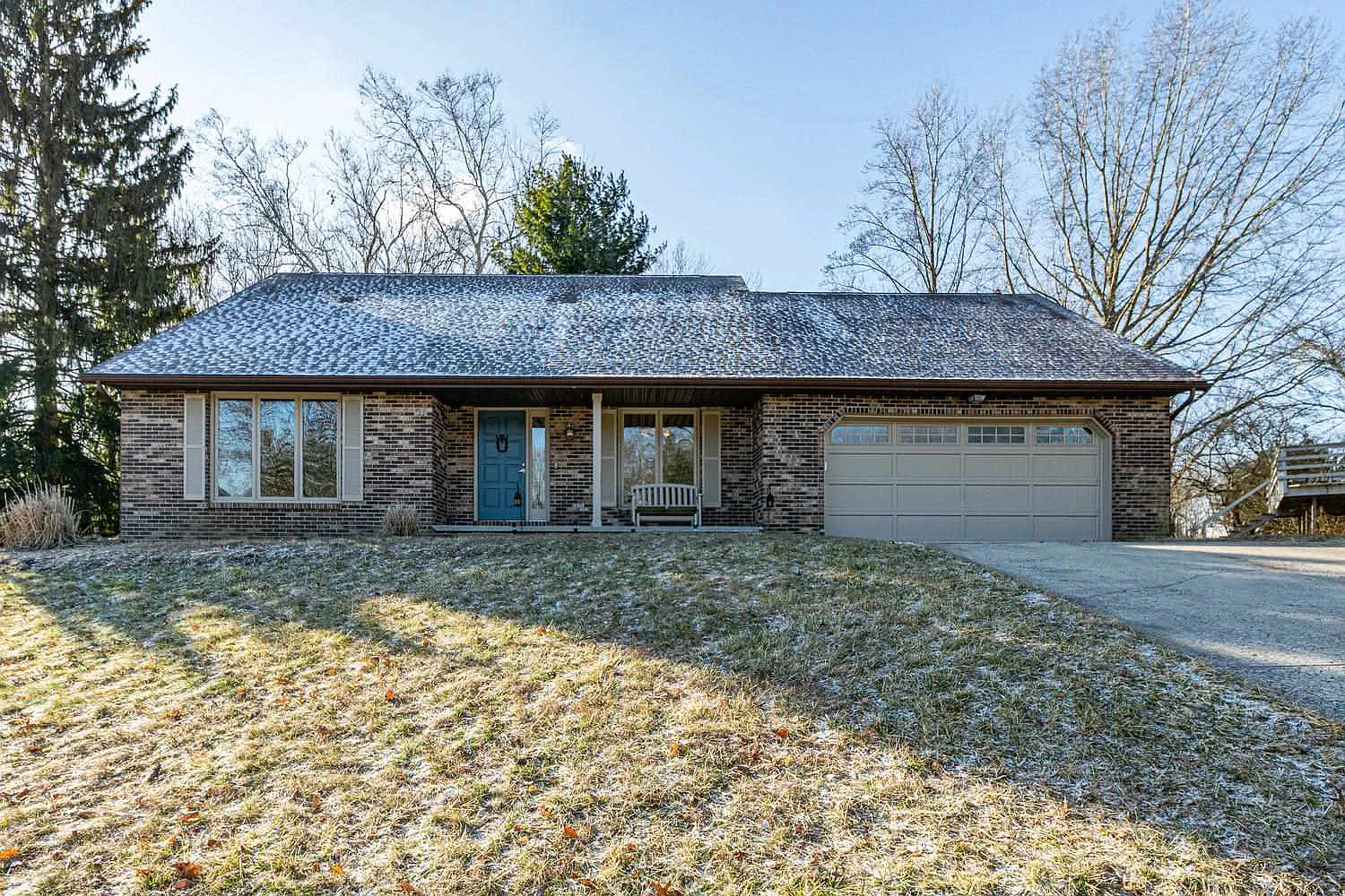 1800 E Greenbriar Ln photo 1