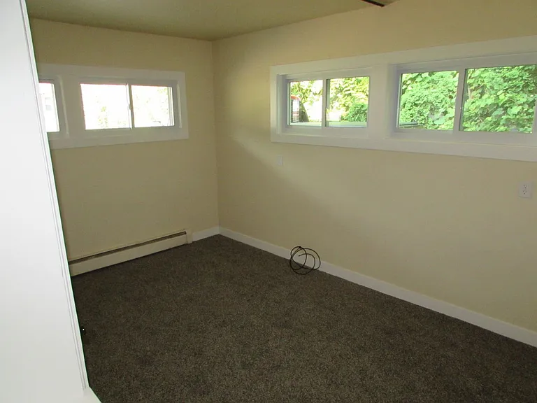 2950 Tomahawk Ct — Photo 5