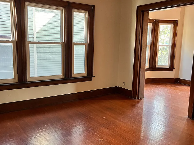 565 Elmwood Avenue — Photo 15