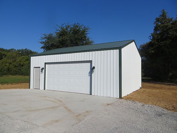 2nd image of 2277-2287 Twin Oak Dr