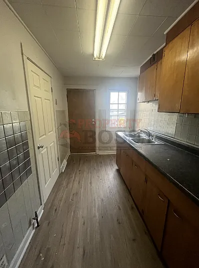 507 School St — Photo 7