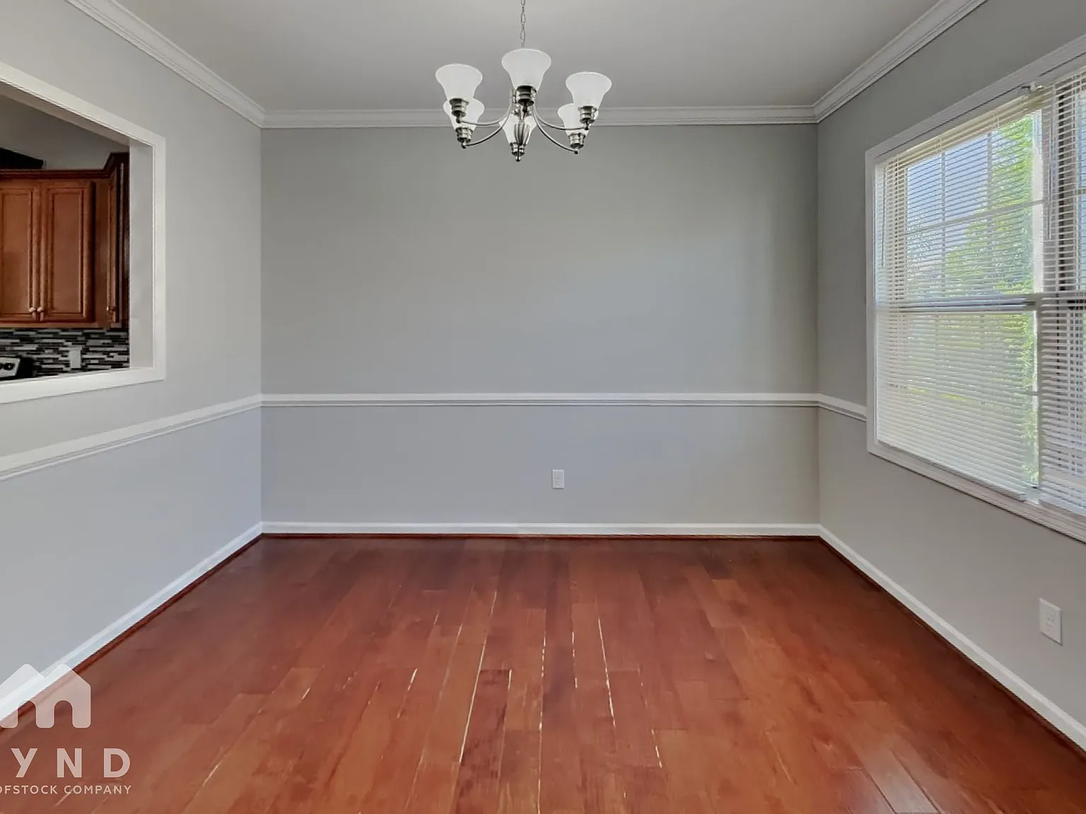 5 bed, 3.5 bath, 2809 sqft, $2,395 — Photo 4
