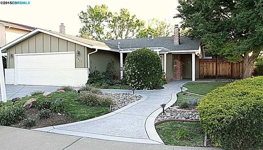 5415 Theresa Way photo 1