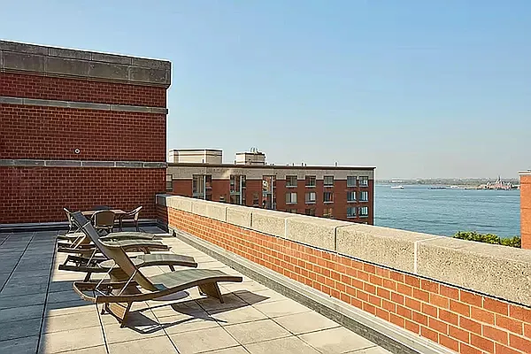 Rented by Battery Park Realty | media 16