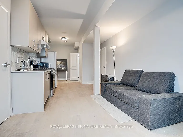 252 Annette St #2 — Photo 11