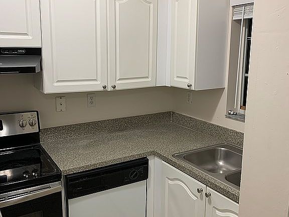 5th image of 8587 SW 109th Ave #8587