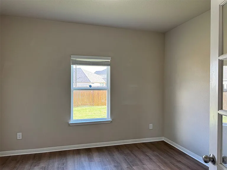 510 Marklawn Ln — Photo 21