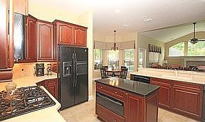 2nd image of 462 Summerset Dr