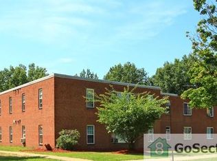 15953 Nelacrest Rd #206, Cleveland, OH 44112