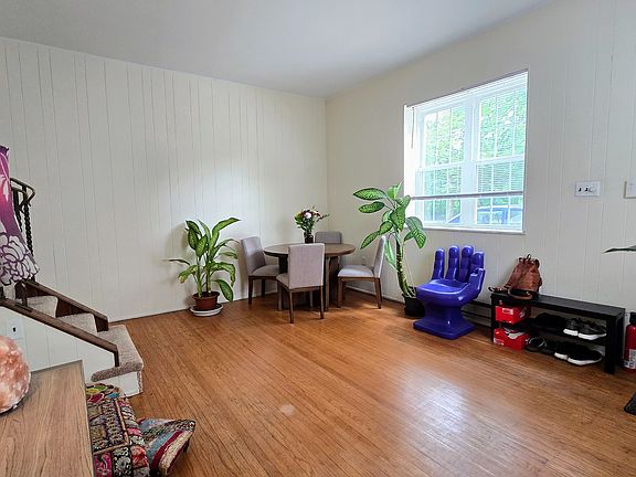 5th image of 4261 River Rd
