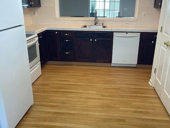 2nd image of 46072 Callas Way