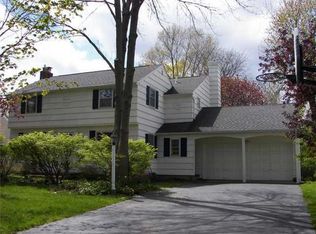 151 Evandale Rd, Rochester, NY 14618