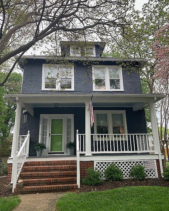 2nd image of 1800 Oakdale Ave