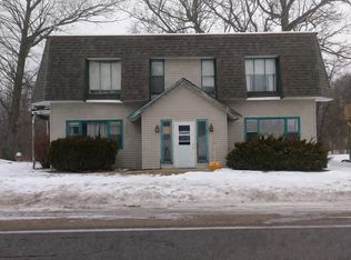 5118 W Stanton Rd APT B, Stanton, MI 48888