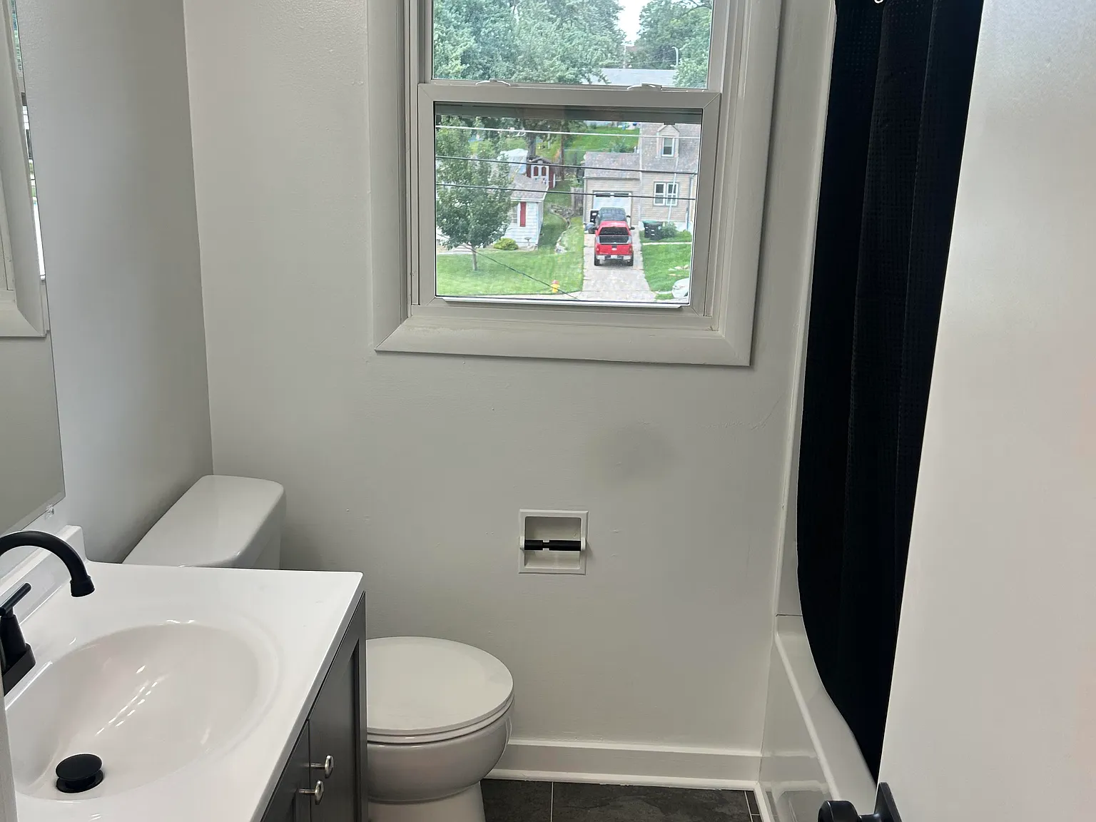 2 bed, 800 sqft, $1,250 — Photo 4