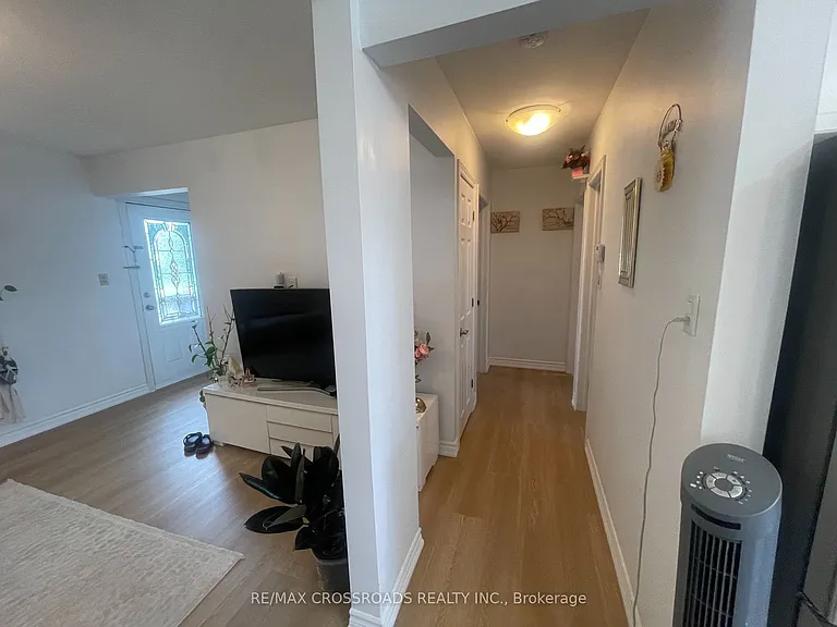 493 Upper Gage Ave #MAIN — Photo 18