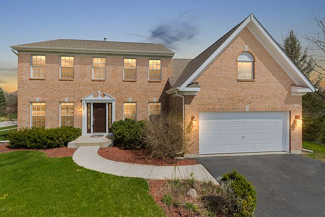 1st image of 423 Preston Cir