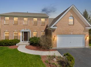 423 Preston Cir, Lake Villa, IL 60046