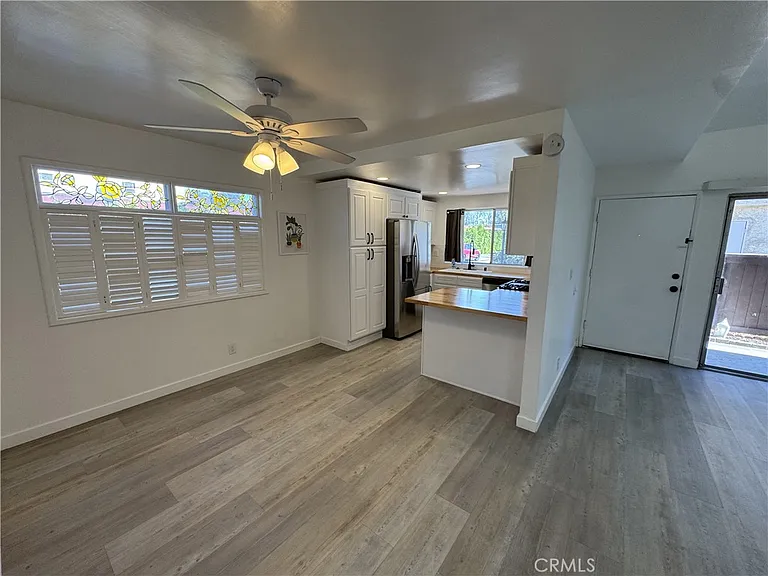 8435 Columbus Ave #17 — Photo 5