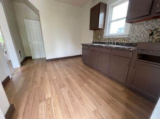 11910 Osceola Ave, Cleveland, OH 44108