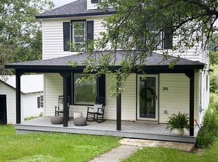 39 Dubois St, Livingston Manor, NY 12758