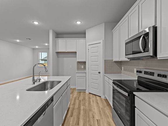 6th image of this home