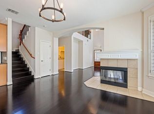 1823 Village Oak Ct, Austin, TX 78704