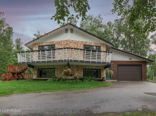 675 W Briar Dr, Wasilla, AK 99654